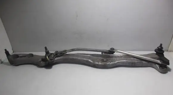 BMW 7 E65 E66 Front wiper linkage 
