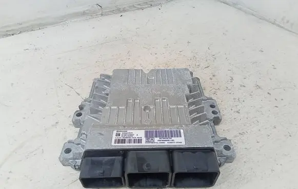 Peugeot 508 Engine control unit/module 9678628780