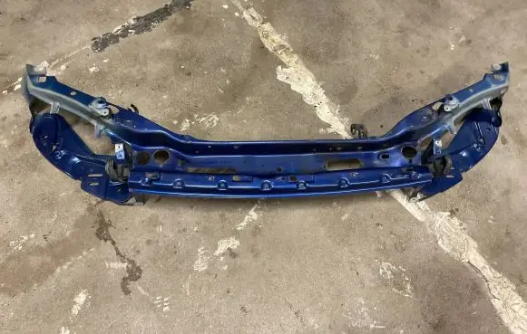 Volvo V50 Top upper radiator support slam panel