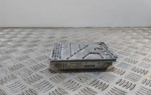 Volvo V70 Engine control unit/module 0281001776