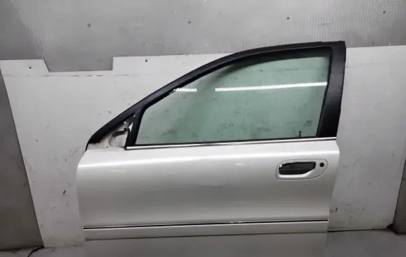 Volvo S80 Front door