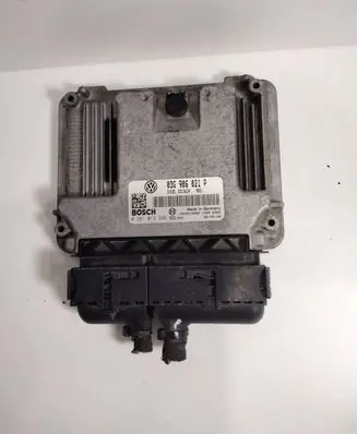 Volkswagen Touran I Engine control unit/module 03G906021P