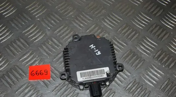 Honda Civic Headlight ballast module Xenon LBHA00L633N3298