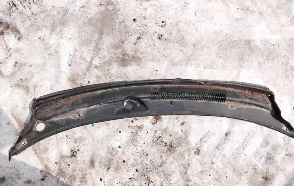 Dodge Journey Wiper trim 05116266