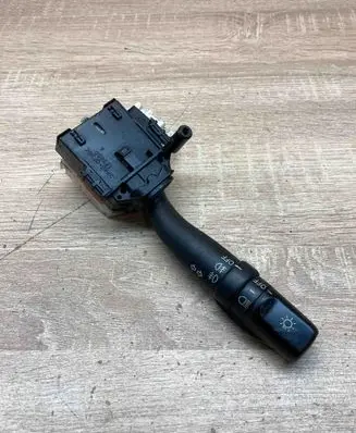 Toyota Avensis T250 Indicator stalk 8414005110 173795 L93