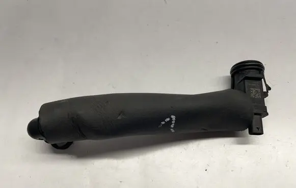BMW 2 F45 Breather hose/pipe 7613889 11157613889