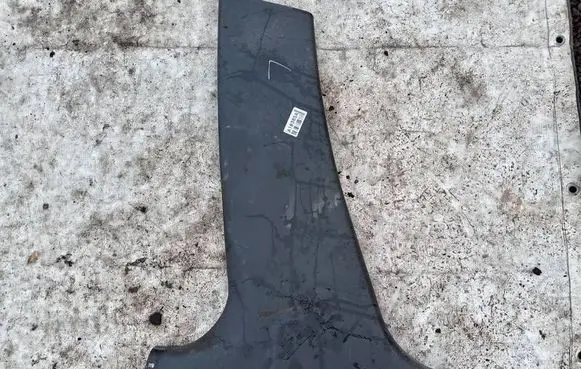 Nissan Pixo (B) pillar trim (top) 7624168K0 76231-68K0
