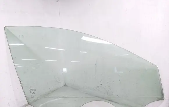 Seat Toledo IV (NH) Front door window glass four-door