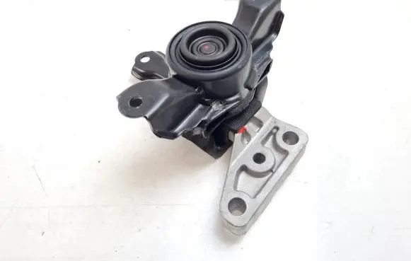 KIA Picanto Engine mount bracket 21815G6000