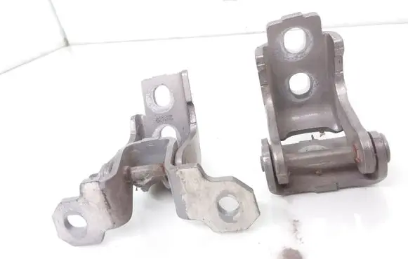 Renault Megane III Rear door hinge set 804000016RB