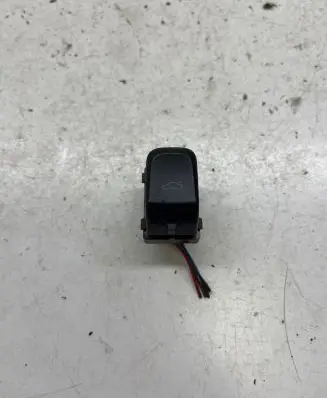 Audi A4 S4 B8 8K Tailgate/boot open switch button 8K0959831A