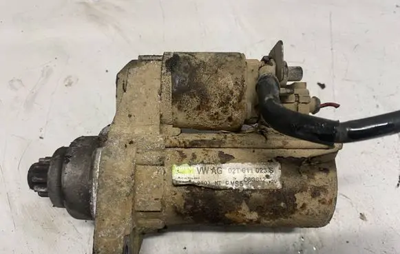 Volkswagen Polo IV 9N3 Starter motor 02T911023S D6GS12