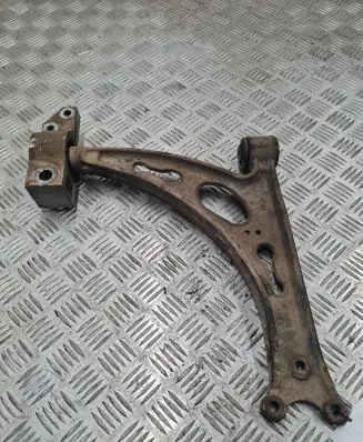 Volkswagen Touran I Front lower control arm/wishbone