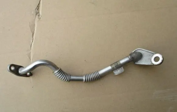 Alfa Romeo Giulietta EGR valve line/pipe/hose 55217614