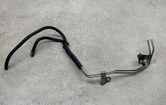 Opel Insignia B Engine coolant pipe/hose 55579106