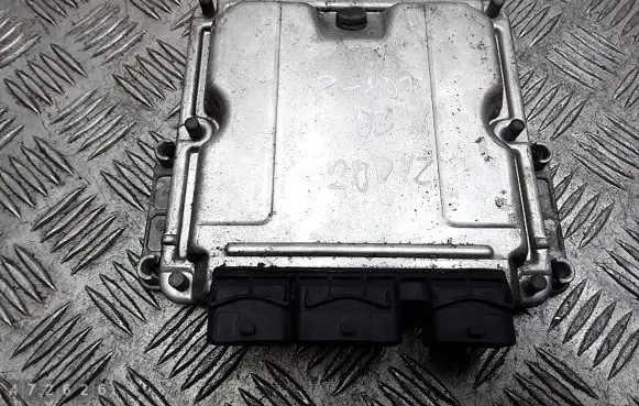 Peugeot 807 Engine control unit/module