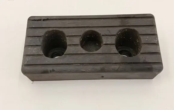 Tesla Model S Jacking socket point 100912400C