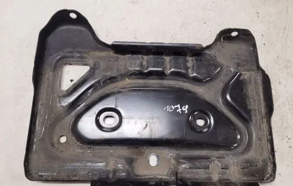 Mercedes-Benz E W212 Battery tray A2126200118