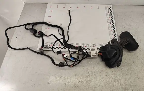 Fiat Freemont Front door wiring loom 937476101 68065999AC
