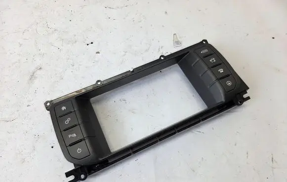 Land Rover Evoque I Radio/CD/DVD/GPS head unit GJ32-19F211-DB