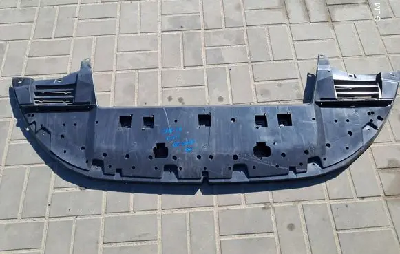 Peugeot 308 Front bumper skid plate/under tray 9677363680
