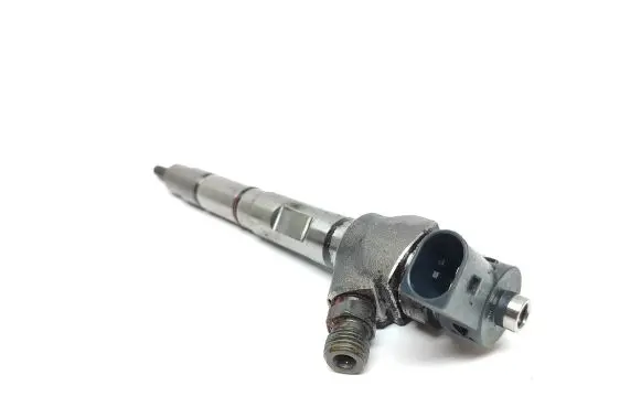 Audi A5 Sportback 8TA Fuel injector 04L130277AC