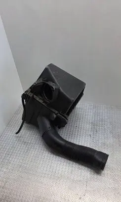 Skoda Fabia Mk2 (5J) Air filter box 6Q0129618G