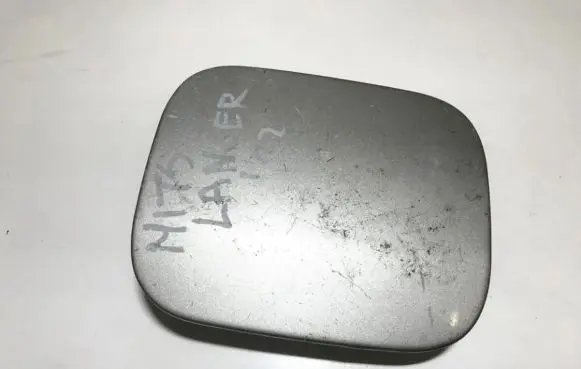Mitsubishi Lancer Fuel tank cap