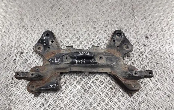 Peugeot 2008 I Front subframe 