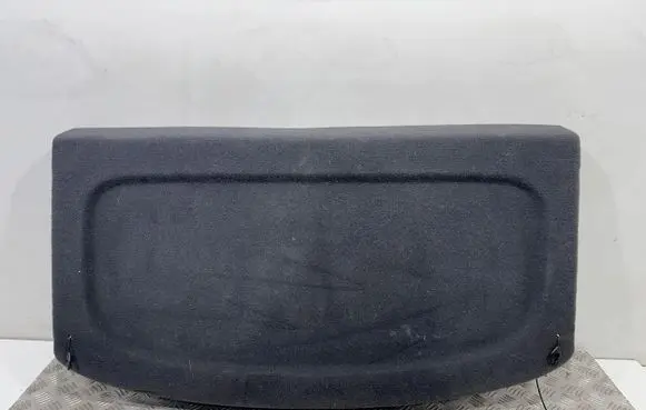 Volkswagen Tiguan Parcel shelf 5N0867769