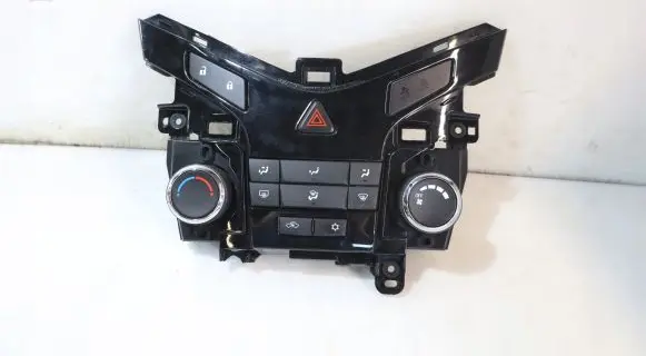 Chevrolet Cruze Interior fan control switch 