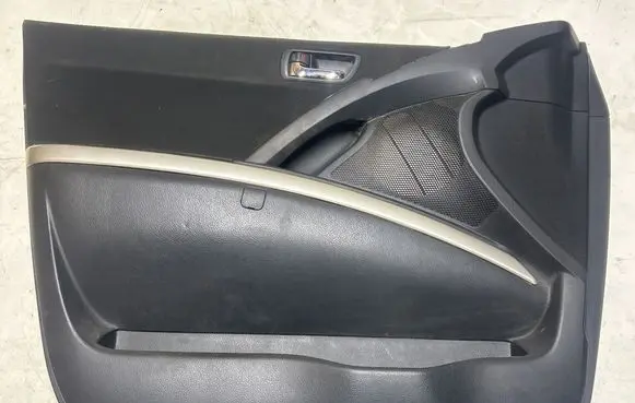 Toyota Corolla Verso AR10 Front door card panel trim 677780F010