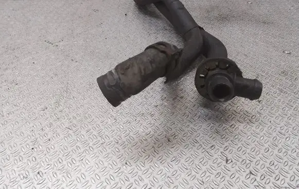 Volkswagen Transporter - Caravelle T5 Engine coolant pipe/hose