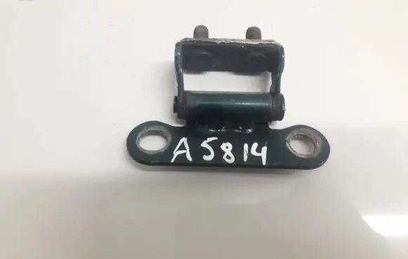 Toyota Corolla E120 E130 Tailgate/trunk/boot hinge