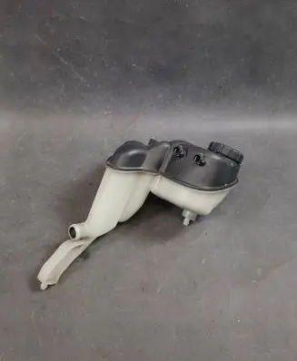Mercedes-Benz S W221 Coolant expansion tank/reservoir A2215000349