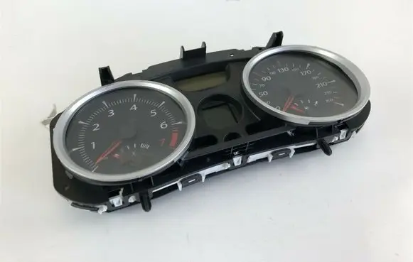 Renault Megane II Speedometer (instrument cluster) 8200408790D H2069