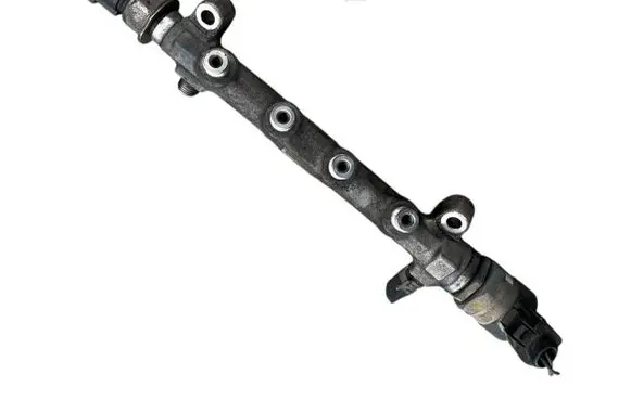 Skoda Octavia Mk3 (5E) Fuel main line pipe 04l089b