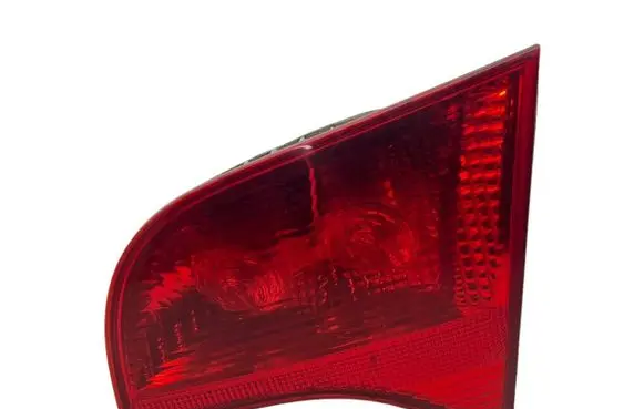 Audi A4 S4 B7 8E 8H Tailgate rear/tail lights 8E9945094 484502 ULO749002