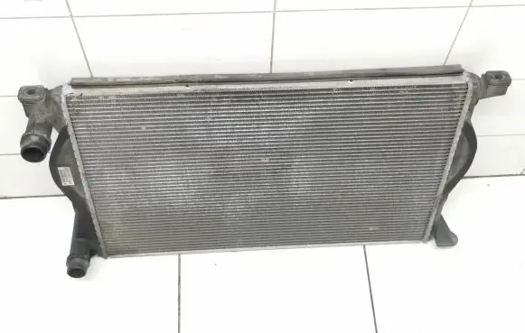 Audi A6 S6 C6 4F Coolant radiator 4f0121251q