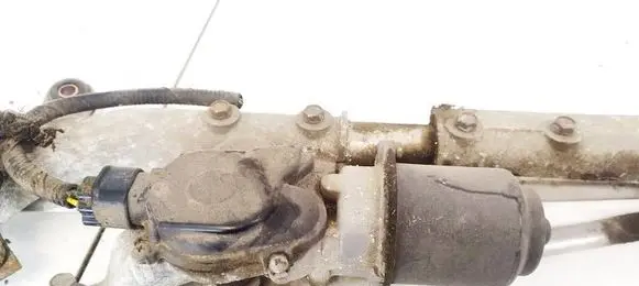 Subaru Legacy Wiper motor 420632214