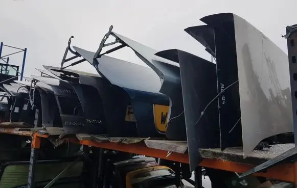 Tailgate/trunk/boot lid