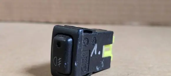 Suzuki Ignis Fog light switch 3727076F10
