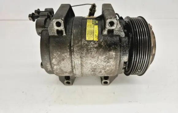 Volvo V70 Air conditioning (A/C) compressor (pump) 870858