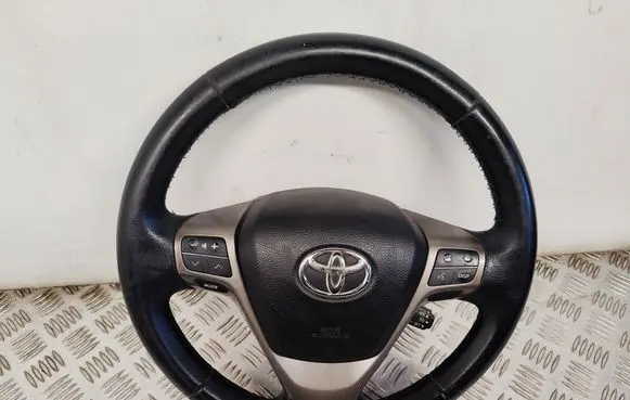 Toyota Avensis T270 Steering wheel 4510005570 GT08Y191967