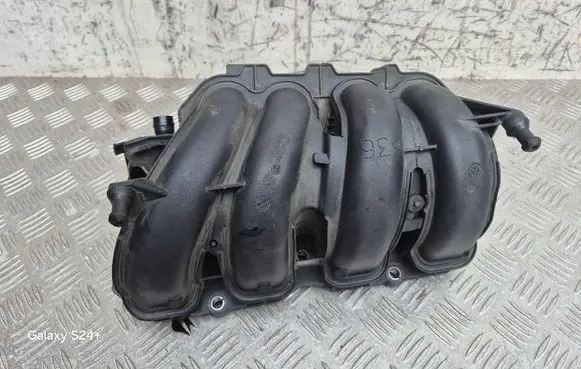 Peugeot 3008 I Intake manifold V760459780 7604597