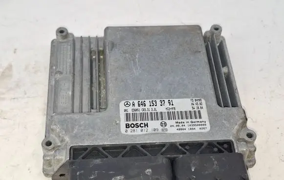 Mercedes-Benz Vito Viano W639 Engine control unit/module A6461533791 0281012109 1039S00000