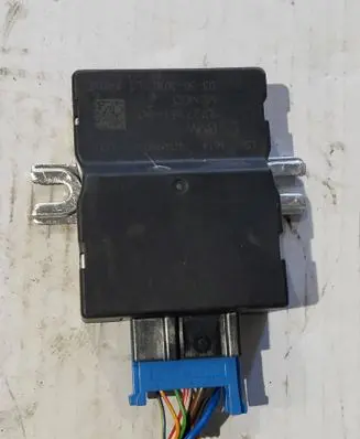 BMW 1 F20 F21 Fuel injection pump control unit/module 7404880 22271819D 03302016