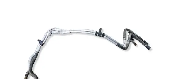 Ford Kuga III Hybrid/electric vehicle battery cooling hoses/tubes