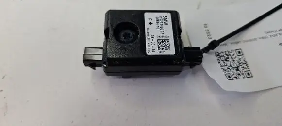 BMW 4 F32 F33 Aerial antenna amplifier 10859410 9231466