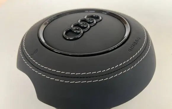 Audi A7 S7 4G Steering wheel airbag cover 